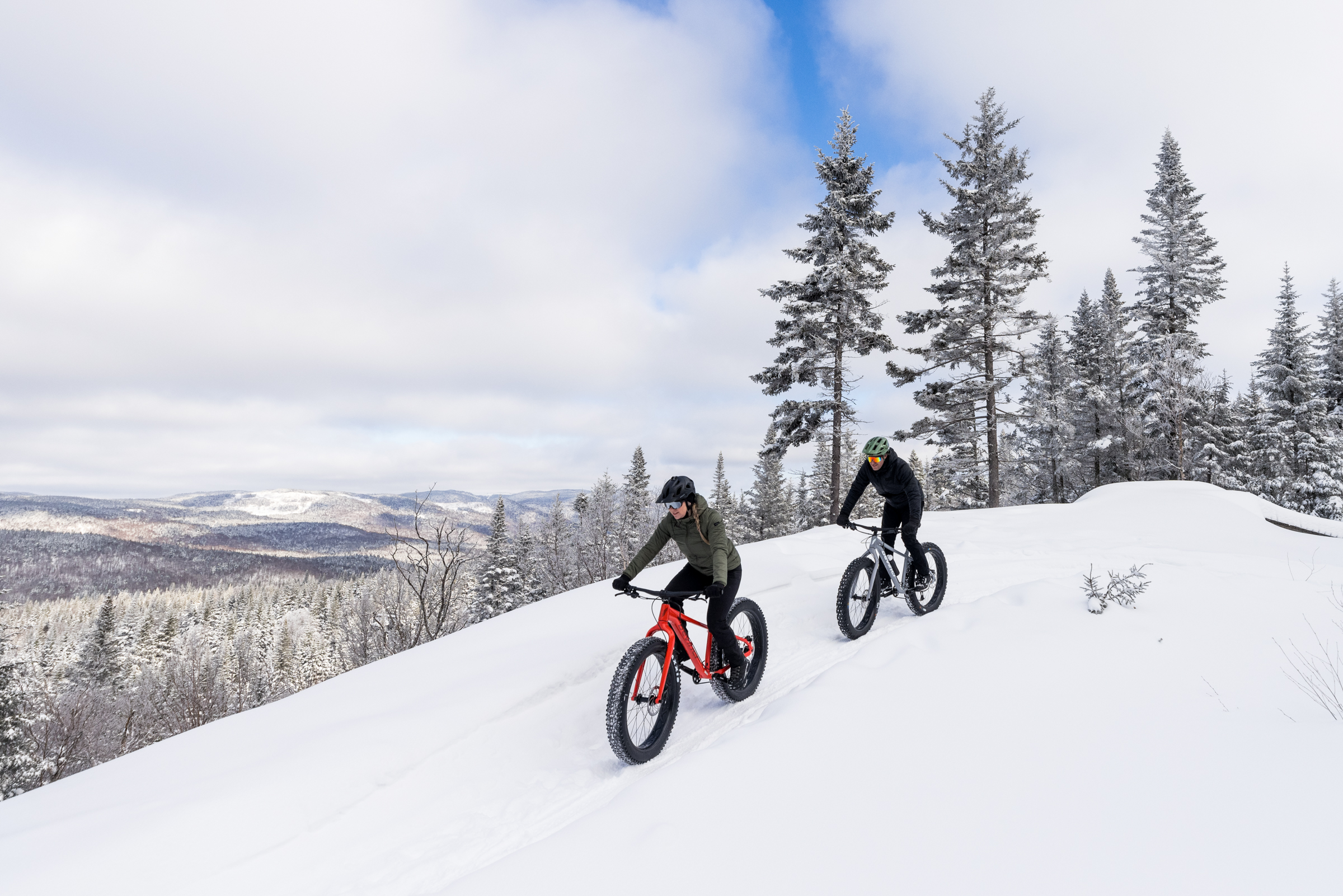 Devinci Minus Fat Tire Bike Riding In Snow