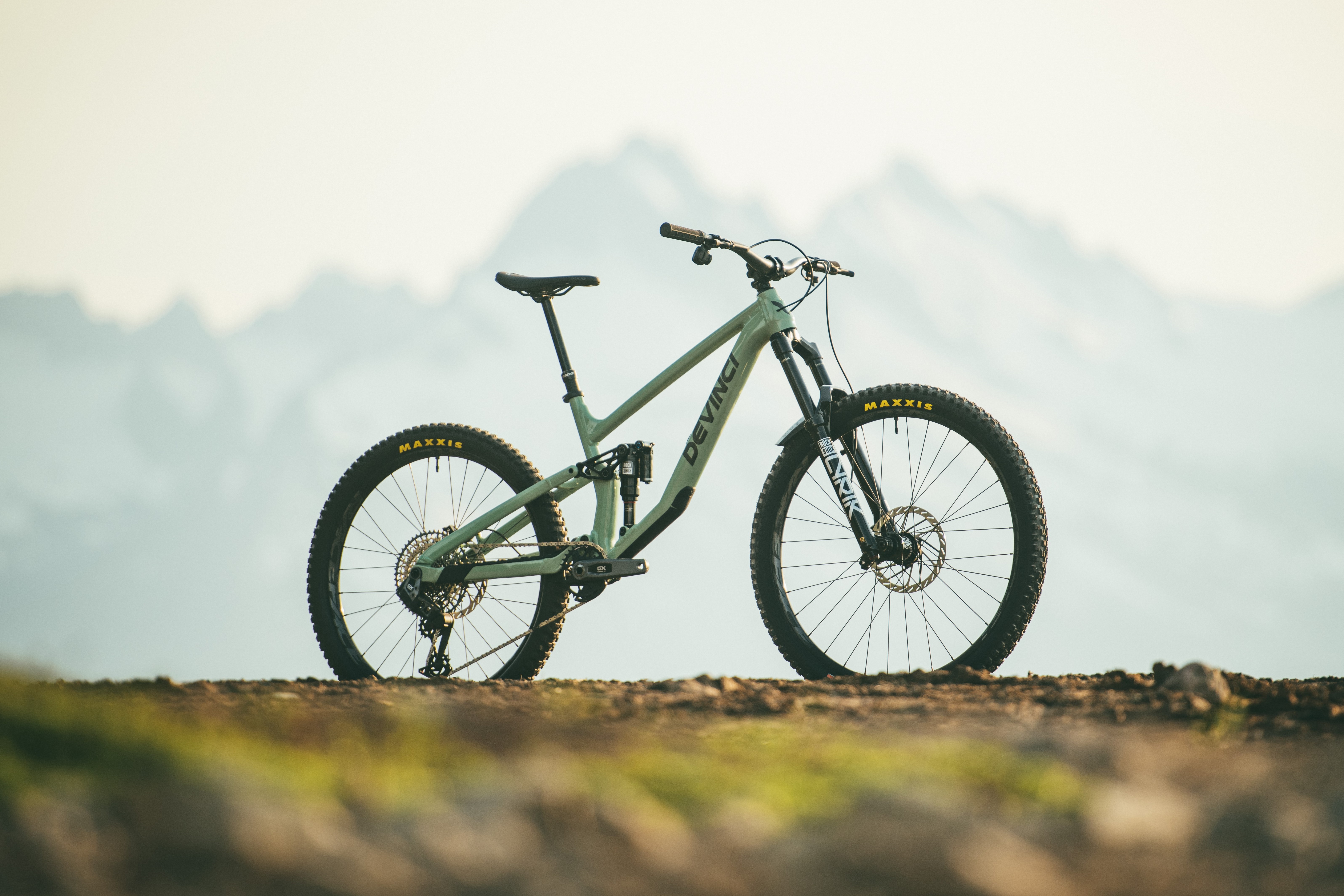 ダヴィンチ　トロイ　ＤＥＶＩＮＣＩ　ＴＲＯＹ　フレーム　タイヤ　コンポ　発送可能 ダヴィンチ トロイ DEVINCI TROY フレーム タイヤ コンポ