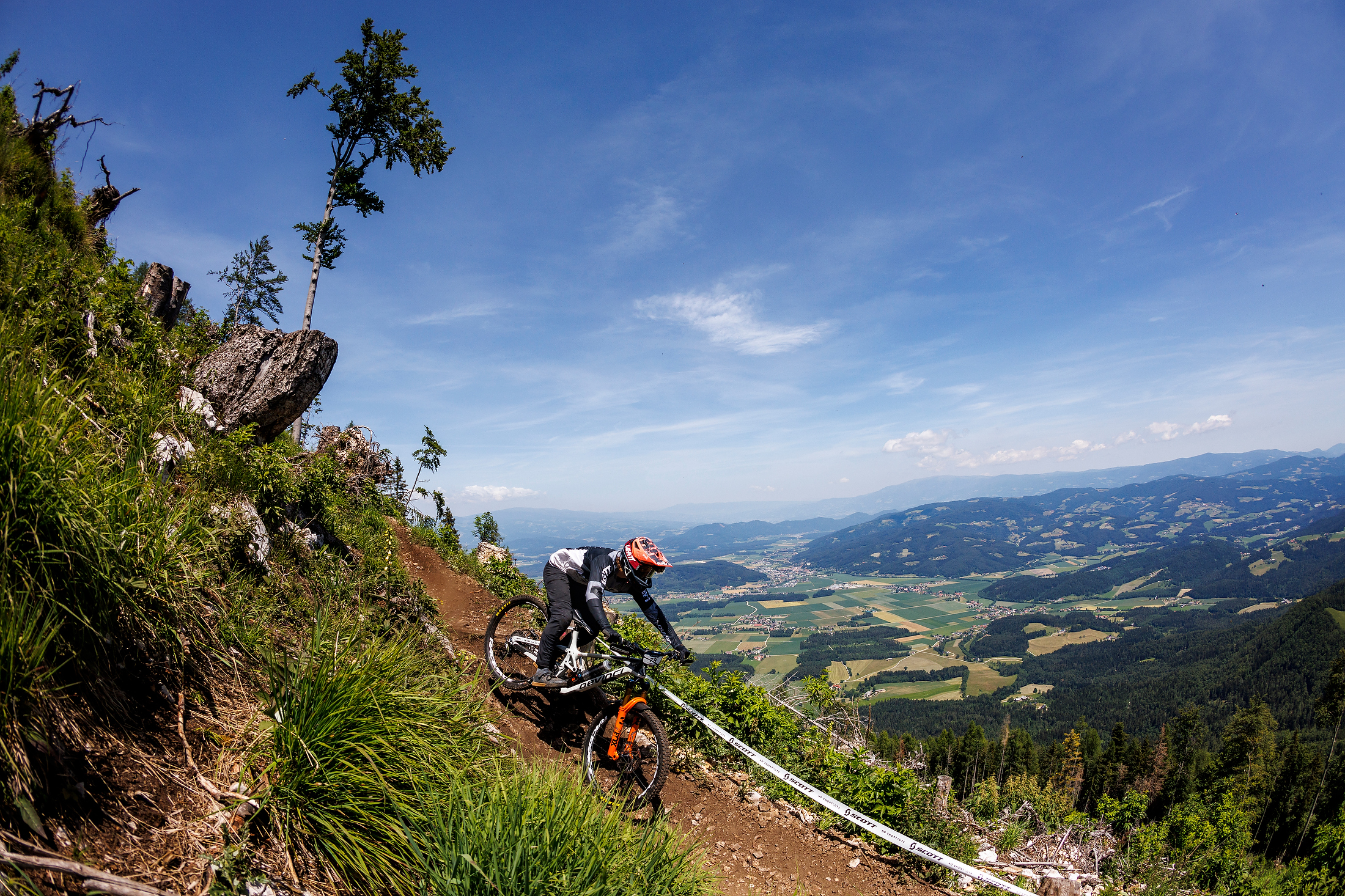 Devinci Global Racing At Enduro World Series -Petzen Jamnica | Devinci ...