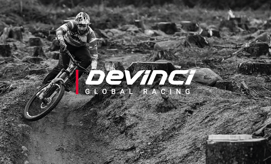 devinci bikes global racing team